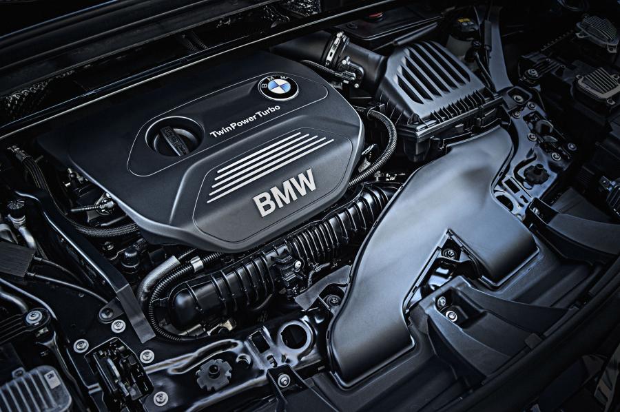  BMW X1 xDrive25i Sport Line 2015 года  (фото 21 из 36)